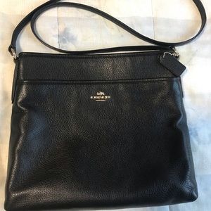 🌺Coach crossbody/messenger bag